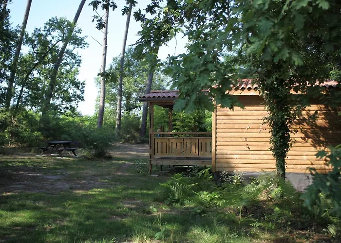 Chalet Le Gahoun - *